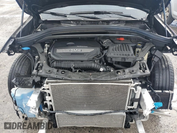 2020 BMW X1 xDrive28i z VIN WBXJG9C00L5R78587, wystawiony jako Copart lot #55016805 z przebiegiem 53 275 mil mil oraz Szkoda całkowita • Salvage title. Historia ofert i sprzedaży dostępna na DreamBid. Obrazek 12.