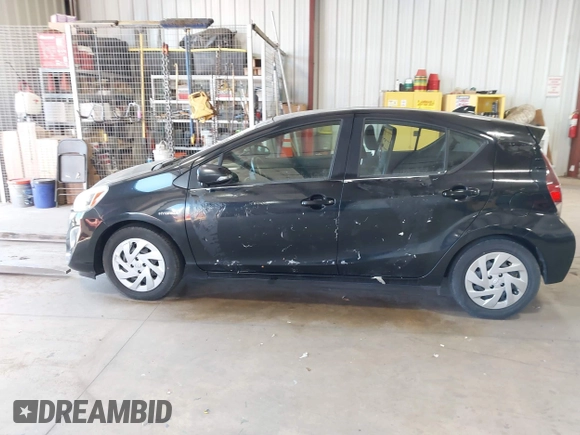 2016 Toyota Prius c One with VIN JTDKDTB3XG1124674, listed as a IAAI auction lot 41976438 with 72,028 mi miles. Bid and sale history available at carsss.com. Image 14.