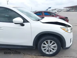2013 Mazda CX-5 Touring with VIN JM3KE2CE5D0117714, listed as a IAAI auction lot 41889900 with 200,949 mi miles. Bid and sale history available at carsss.com. Image 18.