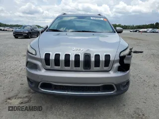 2014 Jeep Cherokee Limited with VIN 1C4PJLDS5EW204516, listed as a Copart auction lot 62329445 with 127,042 mi miles and Salvage title. Bid and sale history available at DreamBid. Image 5.