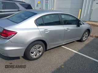 2013 Honda Civic LX z VIN 19XFB2F5XDE243749, wystawiony jako IAAI lot #42453297 z przebiegiem 85 888 mil mil oraz . Historia ofert i sprzedaży dostępna na DreamBid. Obrazek 13.