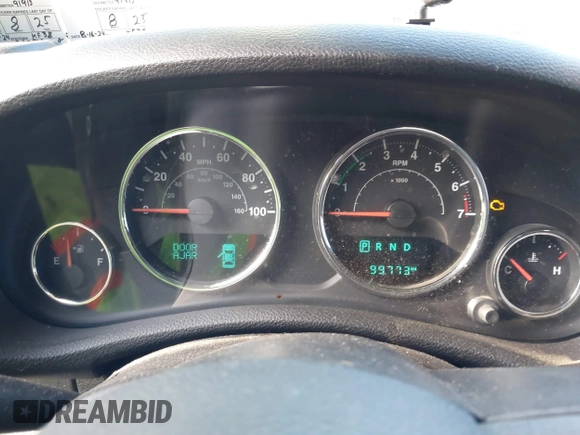 2017 Jeep Wrangler Unlimited Sahara with VIN 1C4BJWEG9HL507908, listed as a IAAI auction lot 41880209 with 99,773 mi miles. Bid and sale history available at carsss.com. Image 7.