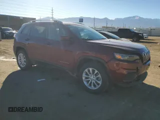 2021 Jeep Cherokee Latitude with VIN 1C4PJMCB3MD183344, listed as a Copart auction lot 88596035 with 28,201 mi miles and Salvage title. Bid and sale history available at DreamBid. Image 4.