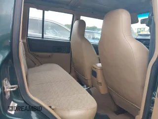 2000 Jeep Cherokee z VIN 1J4FT48S4YL265734, wystawiony jako IAAI lot #42556994 z przebiegiem 228 162 mil mil oraz . Historia ofert i sprzedaży dostępna na DreamBid. Obrazek 8.