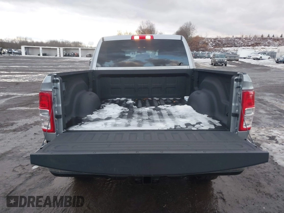 2022 Ram 2500 Big Horn with VIN 3C6UR5DL8NG399033, listed as a IAAI auction lot 41582671 with 19,137 mi miles. Bid and sale history available at carsss.com. Image 16.