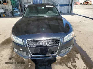 2009 Audi A5 z VIN WAUDK78T59A006979, wystawiony jako Copart lot #56527855 z przebiegiem 126 827 mil mil oraz Szkody całkowita. Historia ofert i sprzedaży dostępna na DreamBid. Obrazek 5.