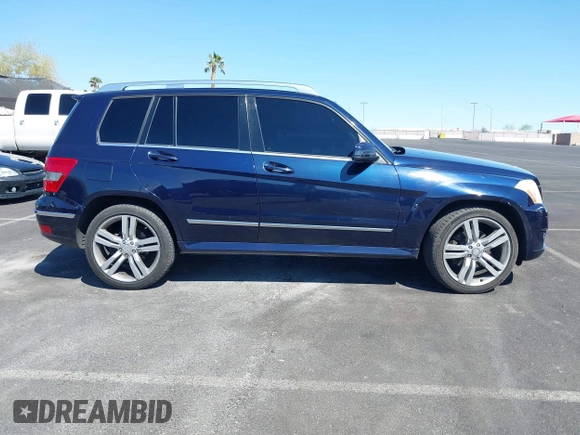 2012 Mercedes-Benz GLK 350 with VIN WDCGG8HB2CF805749, listed as a IAAI auction lot 42031442 with 152,313 mi miles and . Bid and sale history available at carsss.com. Image 13.