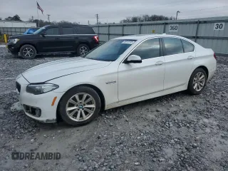 2015 BMW 5 Series 528i with VIN WBA5A5C50FD521614, listed as a Copart auction lot 45010745 with 139,875 mi miles and Salvage Title. Bid and sale history available at carsss.com. Image 1.