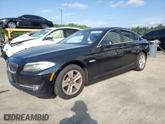 2013 BMW 5 Series 528i xDrive with VIN WBAXH5C52DDW16175, listed as a Copart auction lot 62717005 with 175,618 mi miles and Clean title. Bid and sale history available at DreamBid. Image 1.
