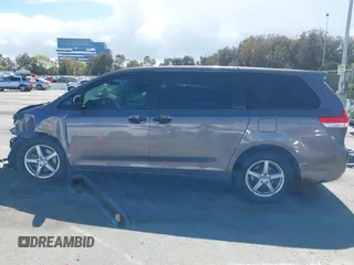 2011 Toyota Sienna with VIN 5TDZK3DC0BS078642, listed as a IAAI auction lot 41802147 with 263,309 mi miles. Bid and sale history available at carsss.com. Image 15.