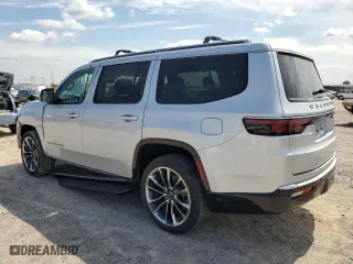 2022 Jeep Wagoneer Series II with VIN 1C4SJUBT3NS101520, listed as a Copart auction lot 73149604 with 33,987 mi miles and Salvage Title. Bid and sale history available at carsss.com. Image 2.
