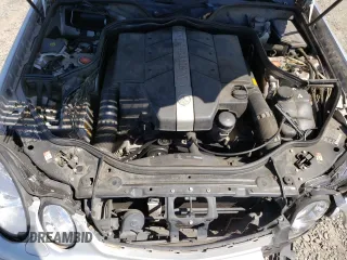 2003 Mercedes-Benz E 320 z VIN WDBUF65J13A168117, wystawiony jako Copart lot #56205235 z przebiegiem Nie podano mil oraz Szkoda całkowita • Salvage title. Historia ofert i sprzedaży dostępna na DreamBid. Obrazek 11.