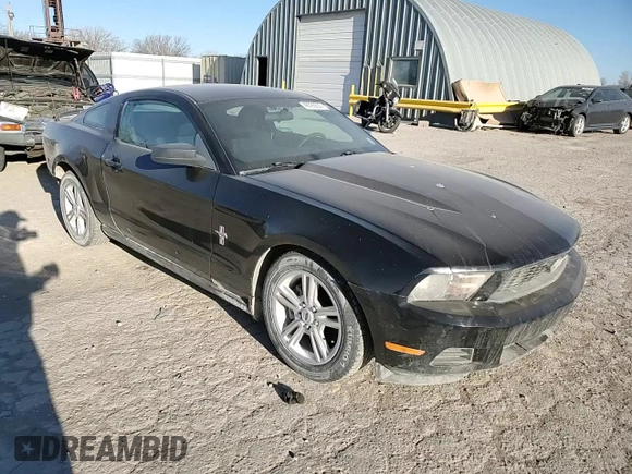2010 Ford Mustang V6 с VIN 1ZVBP8AN1A5134532, выставлен на аукционе Copart как лот 48595635 с пробегом 96 820 миль миль и Списание • Salvage title. История ставок и продаж доступна на DreamBid. Изображение 11.