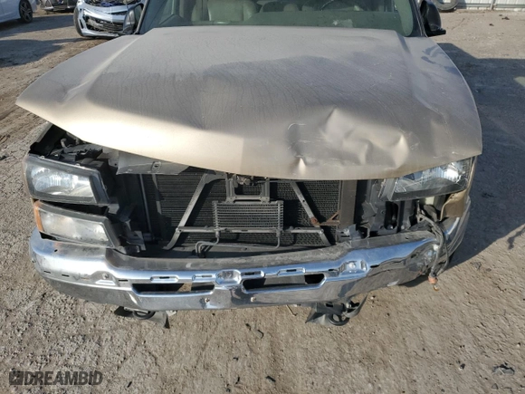 2006 Chevrolet Silverado 1500 LS with VIN 1GCEC14V66Z239551, listed as a Copart auction lot 80305714 with 104,206 mi miles and Salvage Title. Bid and sale history available at carsss.com. Image 11.