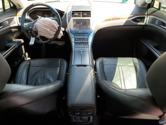 2014 Lincoln MKZ with VIN 3LN6L2J94ER813676, listed as a Copart auction lot 61646284 with 111,388 mi miles and Salvage Title. Bid and sale history available at carsss.com. Image 8.