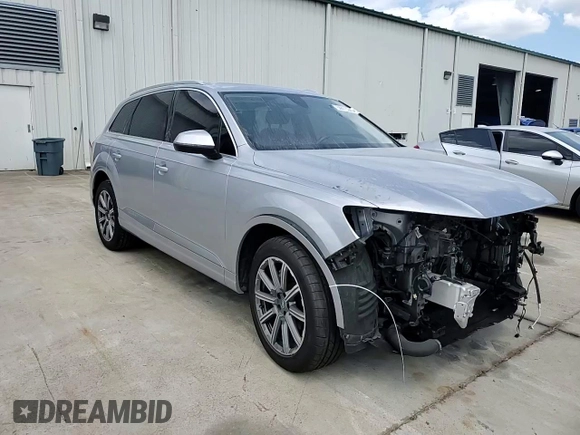 2018 Audi Q7 Premium with VIN WA1AHAF71JD041605, listed as a Copart auction lot 54475345 with 92,267 mi miles and Salvage title. Bid and sale history available at DreamBid. Image 13.