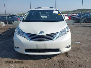 2017 Toyota Sienna XLE Auto Access Seat with VIN 5TDYZ3DC0HS873190, listed as a IAAI auction lot 41977914 with 114,715 mi miles. Bid and sale history available at carsss.com. Image 12.