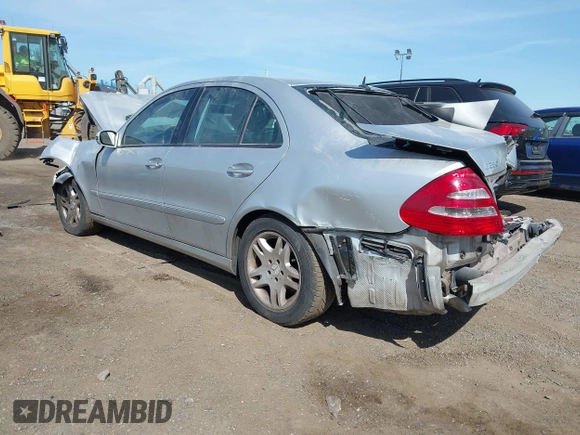 2006 Mercedes-Benz E 350 with VIN WDBUF87J46X180532, listed as a IAAI auction lot 42135112 with 115,395 mi miles and . Bid and sale history available at carsss.com. Image 3.