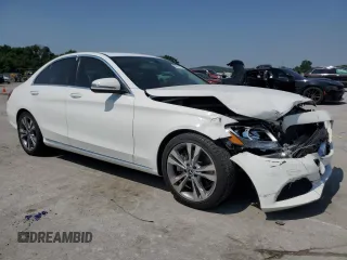 2018 Mercedes-Benz C 300 with VIN 55SWF4JB5JU265224, listed as a Copart auction lot 59211475 with 56,119 mi miles and Clean title. Bid and sale history available at DreamBid. Image 4.