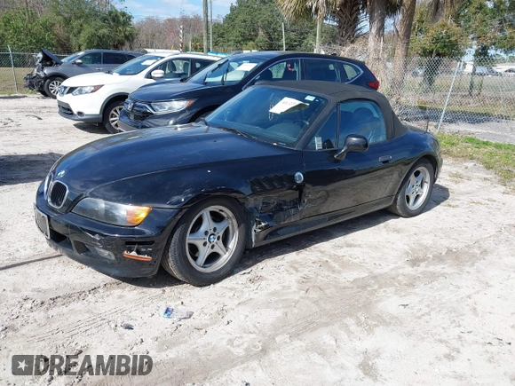 1997 BMW 3 Series Z3 1.9 z VIN 4USCH7326VLE03768, wystawiony jako IAAI lot #41422639 z przebiegiem Nie podano mil oraz . Historia ofert i sprzedaży dostępna na DreamBid. Obrazek 2.