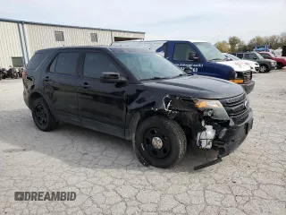 2015 Ford Utility Police Interceptor with VIN 1FM5K8AR3FGC41199, listed as a Copart auction lot 77938984 with 154,996 mi miles and Salvage Title. Bid and sale history available at carsss.com. Image 4.