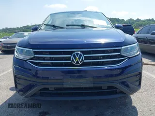 2022 Volkswagen Tiguan SE с VIN 3VV2B7AX7NM135263, выставлен на аукционе IAAI как лот 42632738 с пробегом 35 378 миль миль и . История ставок и продаж доступна на DreamBid. Изображение 12.