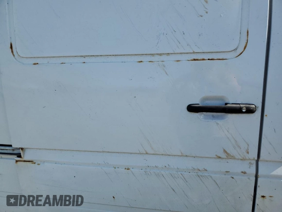 2005 Freightliner Sprinter with VIN WDYPD644X55808602, listed as a Copart auction lot 55554884 with 275,716 mi miles and Salvage Title. Bid and sale history available at DreamBid. Image 12.