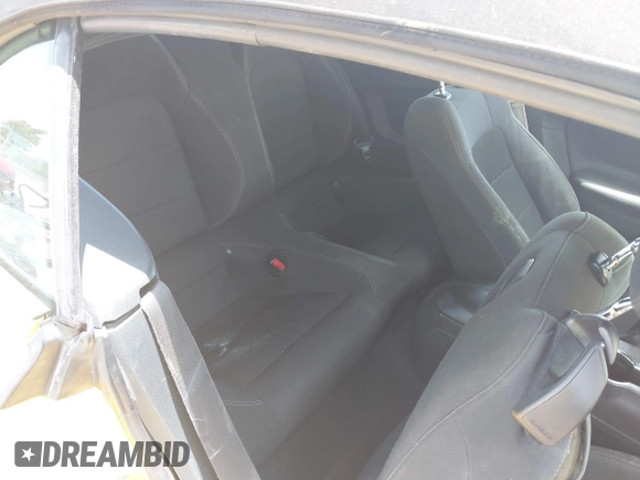 2015 Ford Mustang V6 с VIN 1FATP8EM4F5326811, выставлен на аукционе IAAI как лот 42469180 с пробегом 98 947 миль миль и . История ставок и продаж доступна на DreamBid. Изображение 8.