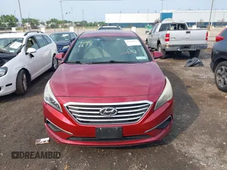 2016 Hyundai Sonata SE z VIN 5NPE24AF3GH388462, wystawiony jako IAAI lot #42468877 z przebiegiem 178 271 mil mil oraz . Historia ofert i sprzedaży dostępna na DreamBid. Obrazek 12.
