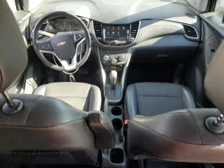 2018 Chevrolet Trax LT with VIN KL7CJPSB3JB710840, listed as a Copart auction lot 46485145 with 61,459 mi miles and Salvage Title. Bid and sale history available at carsss.com. Image 8.