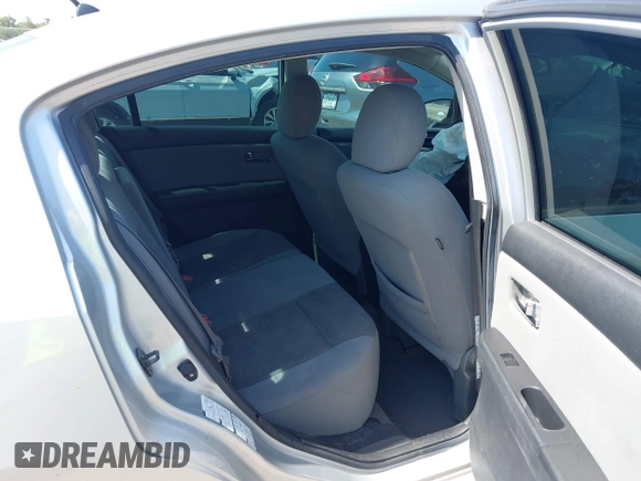 2011 Nissan Sentra S с VIN 3N1AB6AP3BL684726, выставлен на аукционе IAAI как лот 42269927 с пробегом 151 359 миль миль и . История ставок и продаж доступна на DreamBid. Изображение 8.