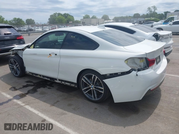 2019 BMW 4 Series 440i z VIN WBA4W7C57KAG52658, wystawiony jako IAAI lot #42301983 z przebiegiem 30 655 mil mil oraz . Historia ofert i sprzedaży dostępna na DreamBid. Obrazek 14.