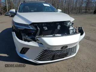 2023 Lexus RX 350 z VIN 2T2BAMCA7PC030674, wystawiony jako IAAI lot #41675352 z przebiegiem 13 337 mil mil oraz . Historia ofert i sprzedaży dostępna na DreamBid. Obrazek 12.