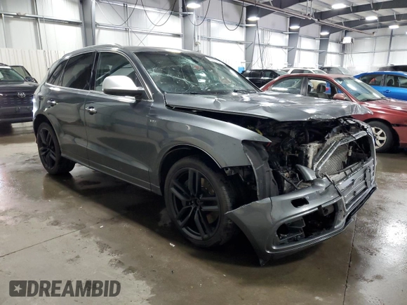 2015 Audi SQ5 Prestige z VIN WA1VGAFP0FA004896, wystawiony jako Copart lot #72377304 z przebiegiem 113 624 mil mil oraz Nie do naprawy • Non repairable. Historia ofert i sprzedaży dostępna na DreamBid. Obrazek 4.