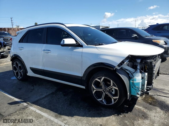 2024 Kia Niro SX Touring with VIN KNDCT3LE1R5130253, listed as a Copart auction lot 49088675 with 10,126 mi miles and Salvage Title. Bid and sale history available at carsss.com. Image 4.