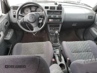 2000 Toyota RAV4 z VIN JT3HP10V9Y7166931, wystawiony jako Copart lot #83844934 z przebiegiem Nie podano mil oraz Czysty tytuł • Clean title. Historia ofert i sprzedaży dostępna na DreamBid. Obrazek 8.