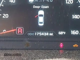 2015 Kia Cadenza Premium with VIN KNALN4D7XF5177306, listed as a IAAI auction lot 41922960 with 175,434 mi miles and . Bid and sale history available at DreamBid. Image 15.