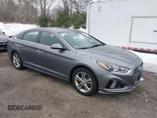 2018 Hyundai Sonata SEL with VIN 5NPE34AF5JH696060, listed as a IAAI auction lot 41638547 with 83,852 mi miles and . Bid and sale history available at carsss.com. Image 1.