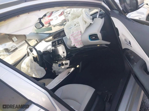 2016 Toyota Prius Four with VIN JTDKARFU1G3009156, listed as a IAAI auction lot 40906451 with 67,449 mi miles. Bid and sale history available at carsss.com. Image 5.