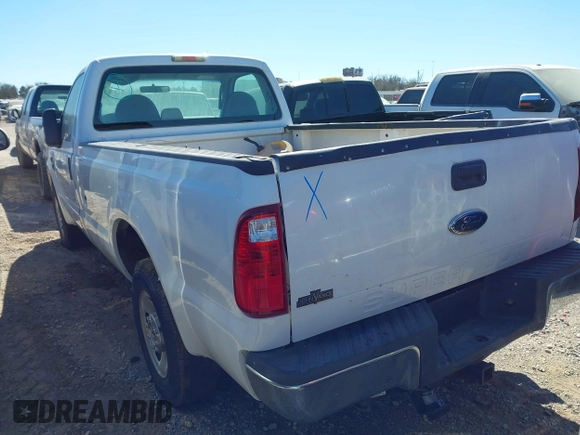 2008 Ford F-250 z VIN 1FTSF20R98ED97143, wystawiony jako IAAI lot #41637311 z przebiegiem 114 245 mil mil oraz . Historia ofert i sprzedaży dostępna na DreamBid. Obrazek 3.