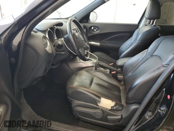 2013 Nissan Juke S z VIN JN8AF5MR2DT211931, wystawiony jako Copart lot #53364715 z przebiegiem Nie podano mil oraz Szkoda całkowita • Salvage title. Historia ofert i sprzedaży dostępna na DreamBid. Obrazek 7.