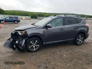 2016 Toyota RAV4 XLE z VIN 2T3RFREV5GW463367, wystawiony jako Copart lot #56633245 z przebiegiem 83 614 mil mil oraz Szkoda całkowita • Salvage title. Historia ofert i sprzedaży dostępna na DreamBid. Obrazek 1.