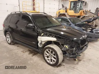 2012 BMW X5 35i с VIN 5UXZV4C55CL990510, выставлен на аукционе IAAI как лот 41849293 с пробегом 117 522 миль миль и . История ставок и продаж доступна на DreamBid. Изображение 1.