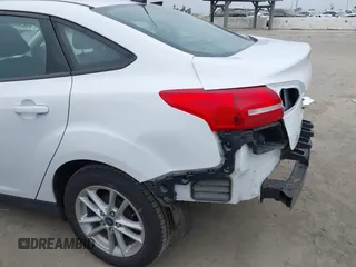 2016 Ford Focus SE with VIN 1FADP3F24GL346445, listed as a IAAI auction lot 42101322 with 30,354 mi miles. Bid and sale history available at carsss.com. Image 15.