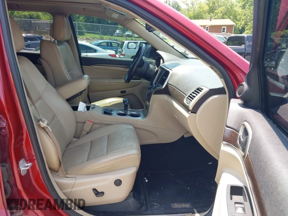 2014 Jeep Grand Cherokee Limited with VIN 1C4RJFBG5EC183810, listed as a IAAI auction lot 42670205 with 151,936 mi miles and . Bid and sale history available at DreamBid. Image 5.
