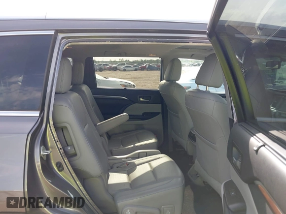2015 Toyota Highlander Limited with VIN 5TDYKRFHXFS108548, listed as a IAAI auction lot 42473420 with 149,565 mi miles and . Bid and sale history available at DreamBid. Image 8.