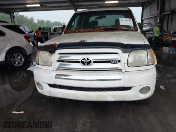 2004 Toyota Tundra SR5 with VIN 5TBET34104S449501, listed as a IAAI auction lot 42193999 with 278,818 mi miles and . Bid and sale history available at DreamBid. Image 6.