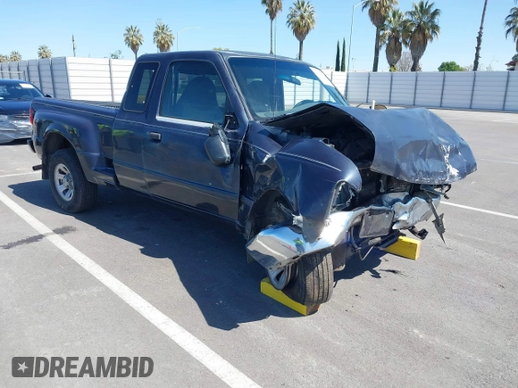2000 Ford Ranger XL with VIN 1FTYR14V4YPB92188, listed as a IAAI auction lot 41967651 with 297,603 mi miles. Bid and sale history available at carsss.com. Image 1.