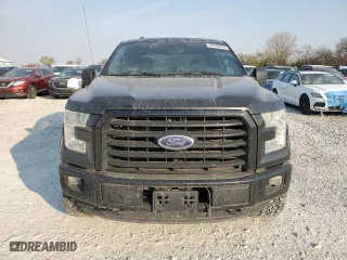 2015 Ford F-150 XLT w/HD Payload Pkg with VIN 1FTFW1EG4FKE41390, listed as a Copart auction lot 52600835 with 264,765 mi miles and Clean Title. Bid and sale history available at carsss.com. Image 5.