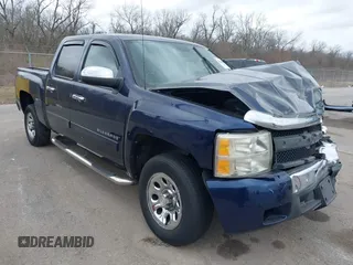 2011 Chevrolet Silverado 1500 LT with VIN 3GCPCSEA3BG134616, listed as a IAAI auction lot 41669077 with 118,066 mi miles and . Bid and sale history available at DreamBid. Image 1.